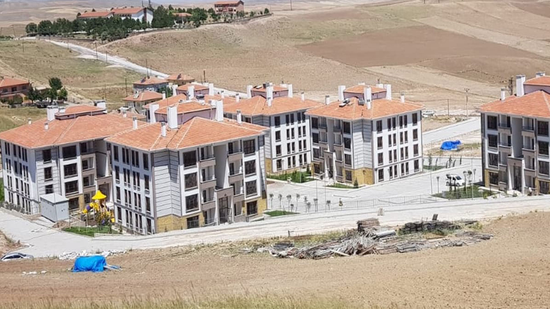 Nevşehir Kozaklı Konut ve Ticari İnşaat Projesi